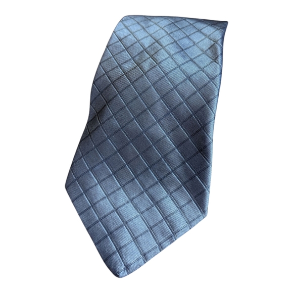 Classic Blue Grid Pattern Tie - Picture 2 of 6